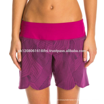 Short d&#39;exercice sur mesure pour femme pour la gym et le yoga